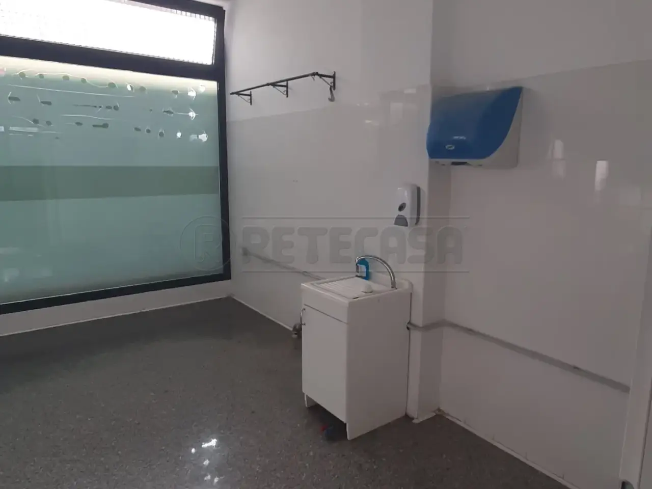 Palazzina commerciale in Viale Verona, Vicenza, {3} - Foto 1