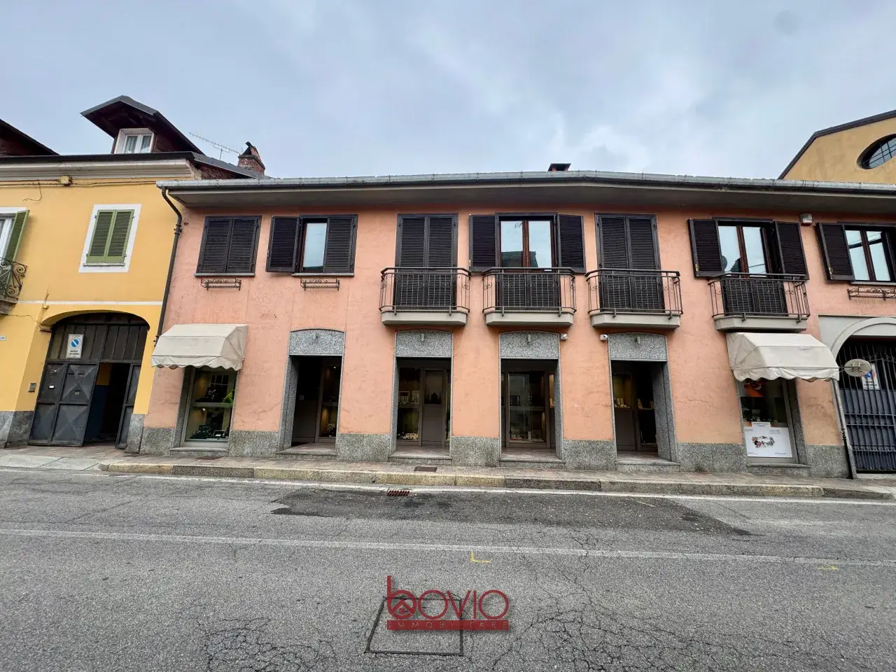 Negozio in Via Torino 146, Brandizzo, {3} - Foto 1