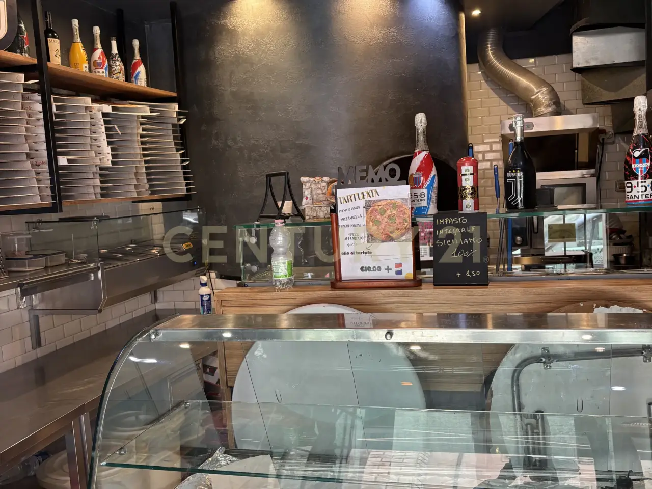 Pizzeria in Via Giuseppe Garibaldi 98, Catania, {3} - Foto 2