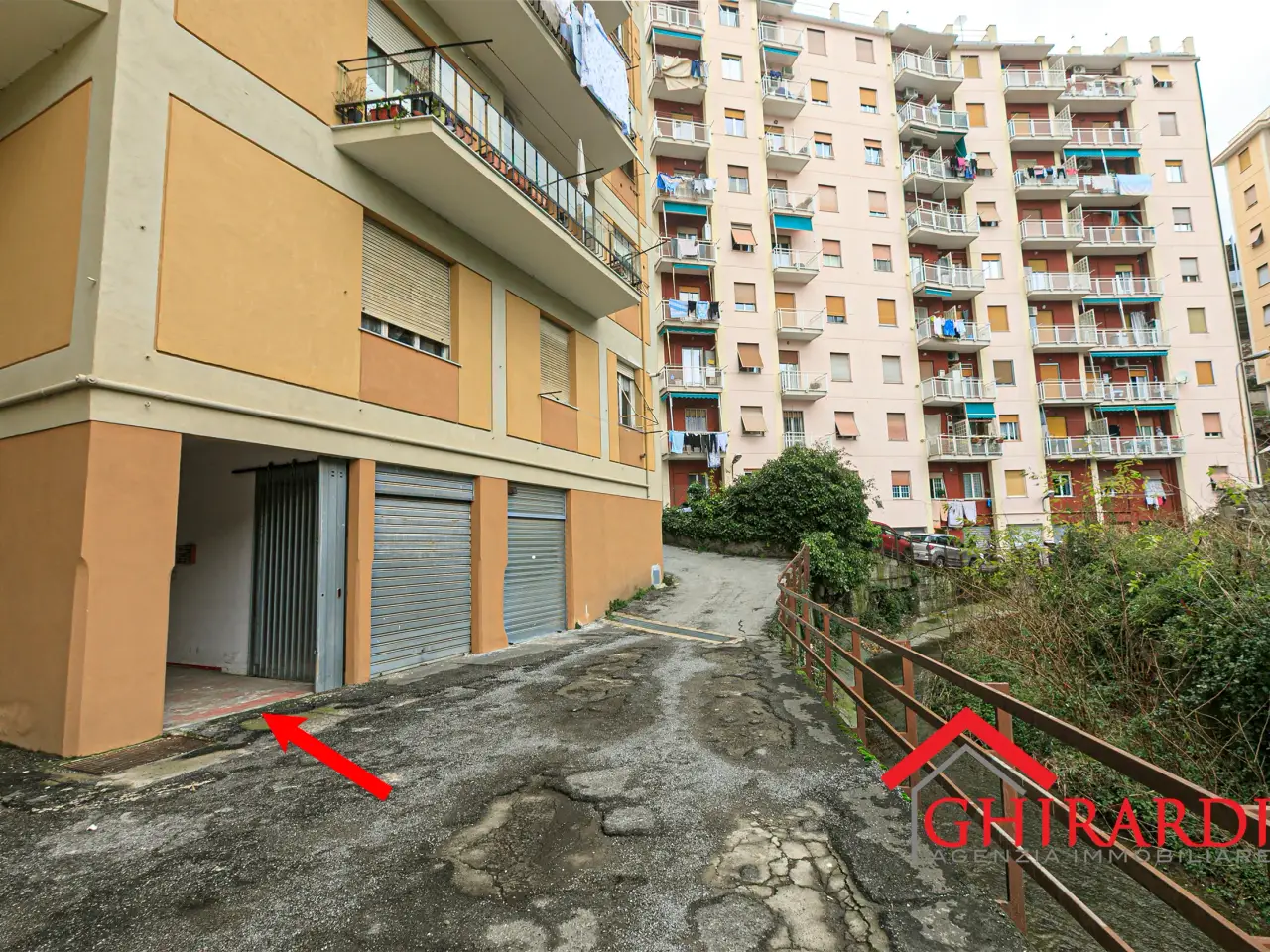 Parcheggio chiuso in Via Sant'Alberto 9, Genova, {3} - Foto 2