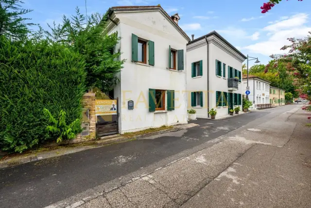 Villa a schiera in Via Alzaia 111, Treviso - Foto 1