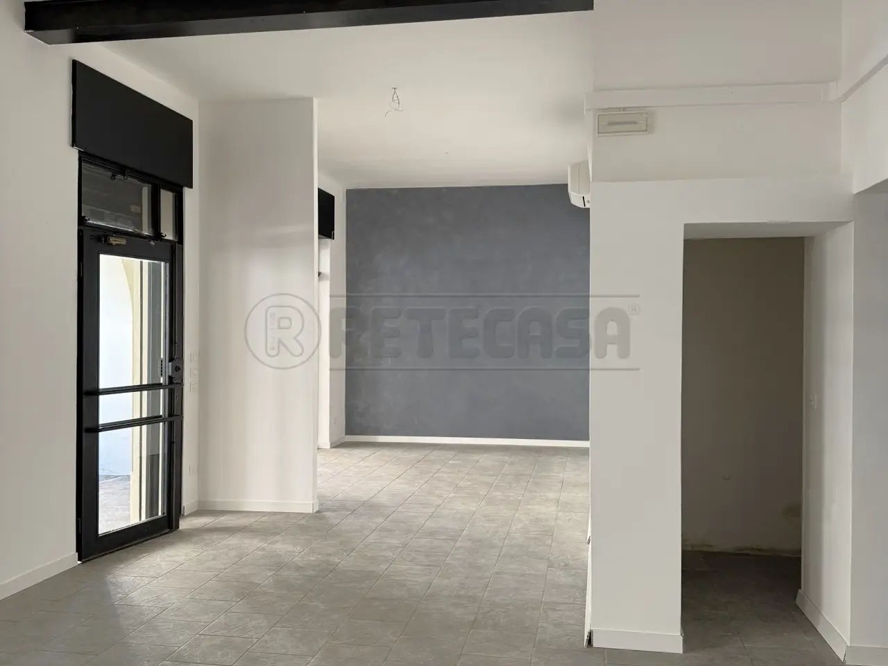 Palazzina commerciale in Corso Fogazzaro, Vicenza, {3} - Foto 2