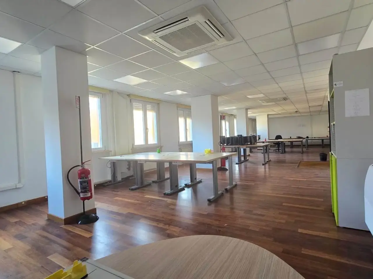 Ufficio in , Iglesias, {3} - Foto 1