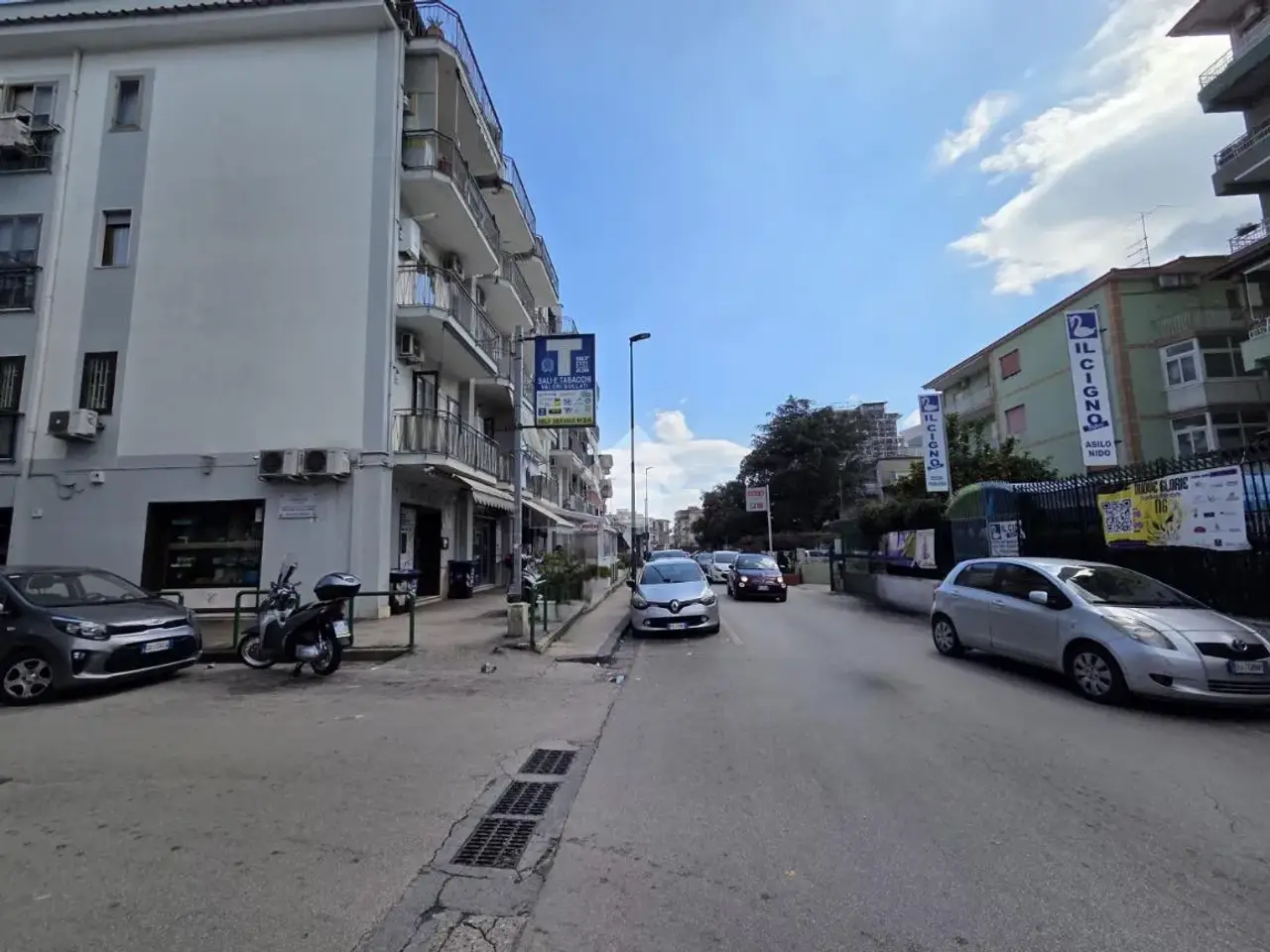Negozio in Strada Comunale Catena 42, Napoli, {3} - Foto 1