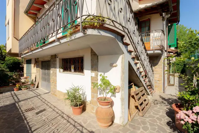 Attached house in Via Montalvo, Campi Bisenzio - Photo 1