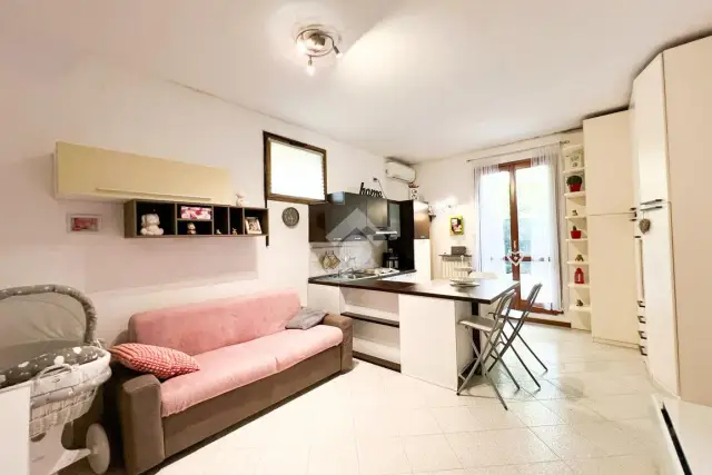 One-room flat in Via Don Giovanni Minzoni 56, Lissone - Photo 1