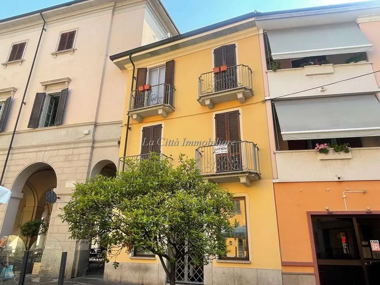 Ufficio in , Galliate, {3} - Foto 1