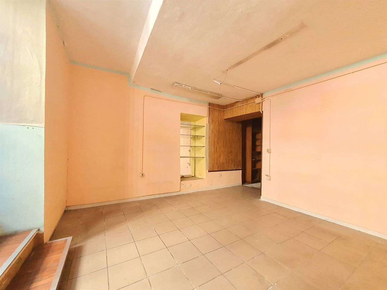 Negozio in Via del Pavone, Viterbo, {3} - Foto 1