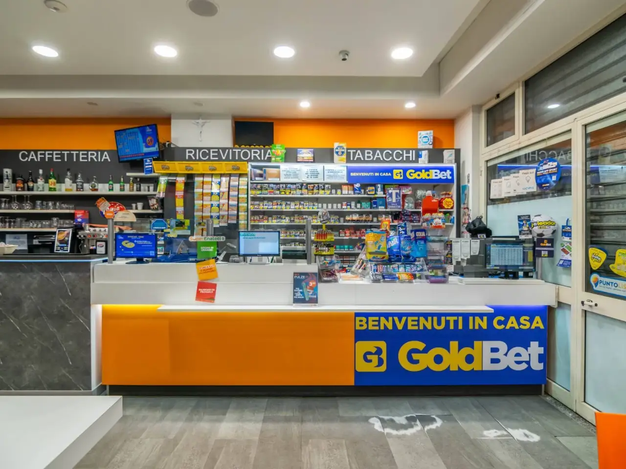 Esercizio commerciale in Via Provinciale per Santa Venerina 84, Santa Venerina, {3} - Foto 1
