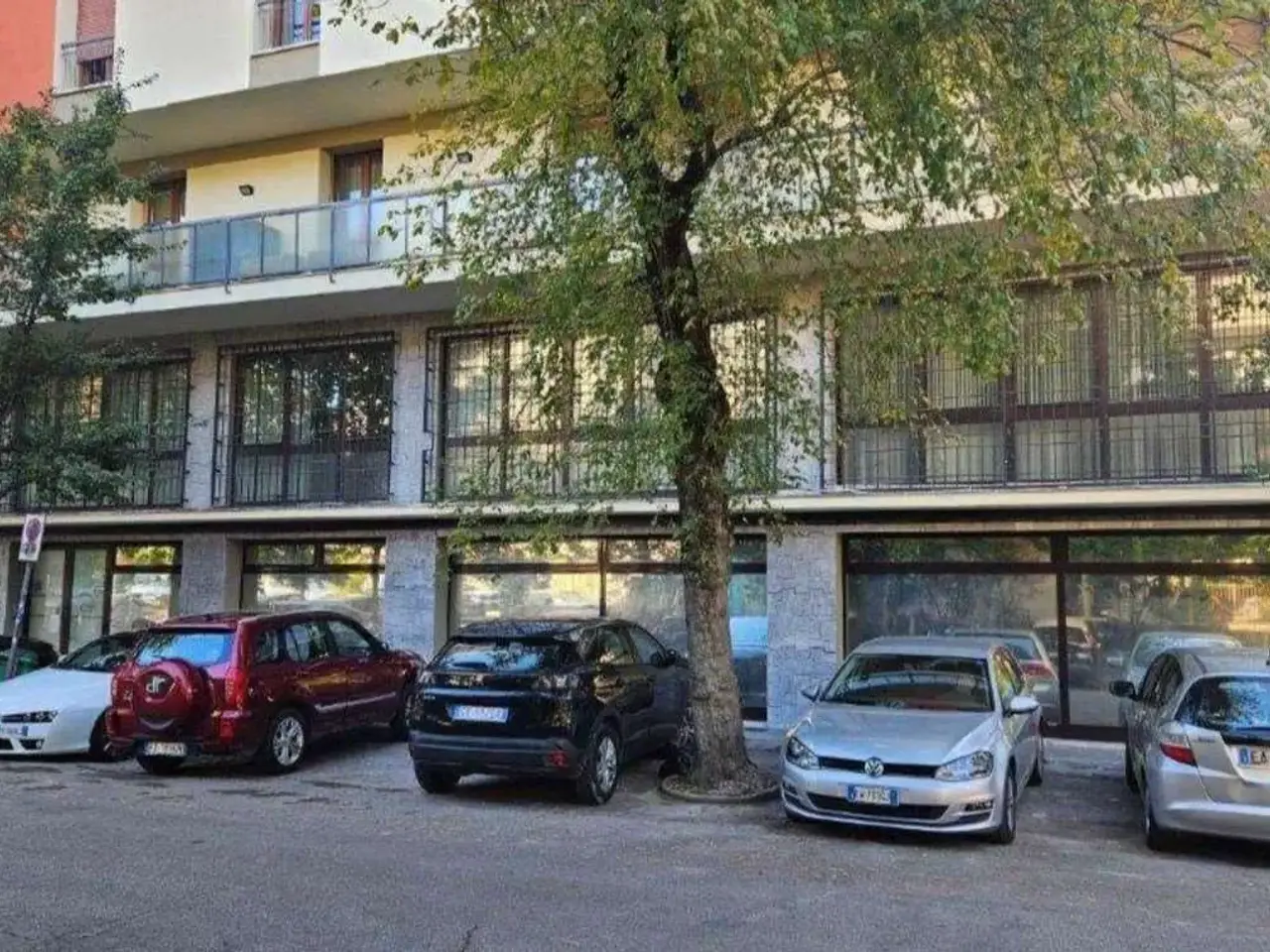 Ufficio in , Modena, {3} - Foto 1