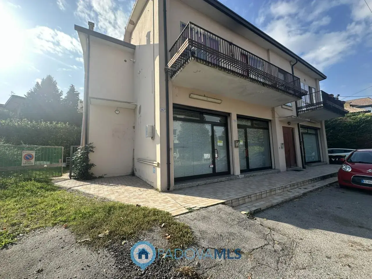Negozio in Via Fornaci, 221, Padova, {3} - Foto 1