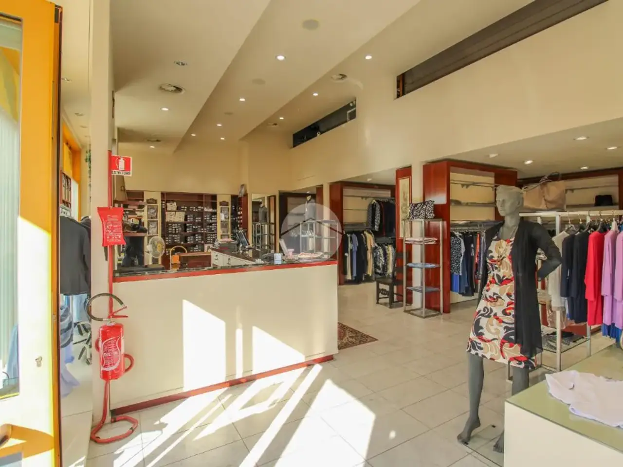 Negozio in Via Achille  Grandi 13, Sant'Angelo Lodigiano, {3} - Foto 2