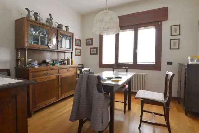 4-room flat in Via Enrico Dandolo, Treviso - Photo 1