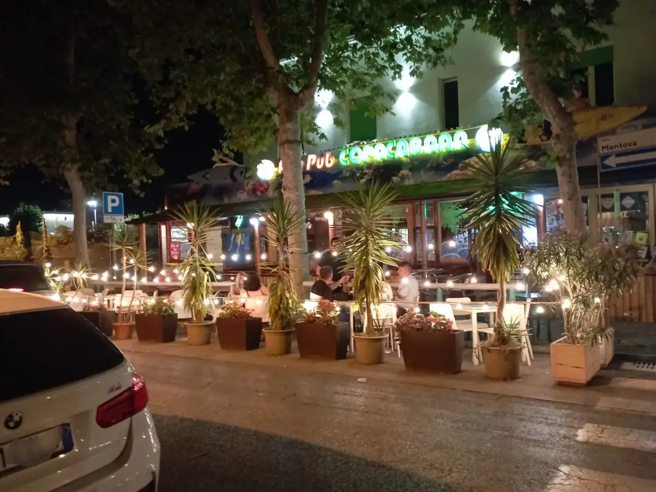 Negozio in Viale Mantova 14, Rimini, {3} - Foto 2