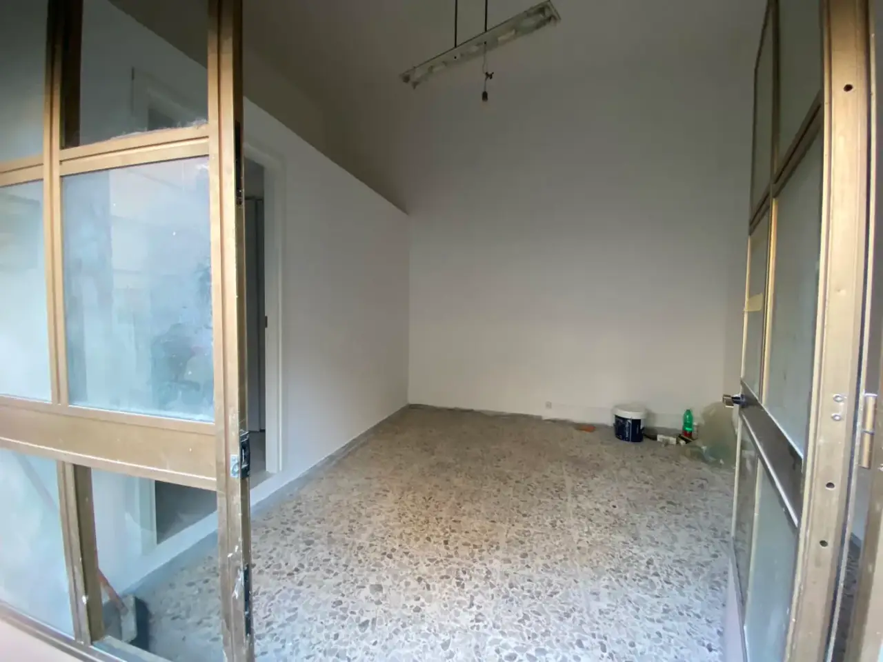 Negozio in Via Recanati 57, San Giorgio A Cremano, {3} - Foto 2