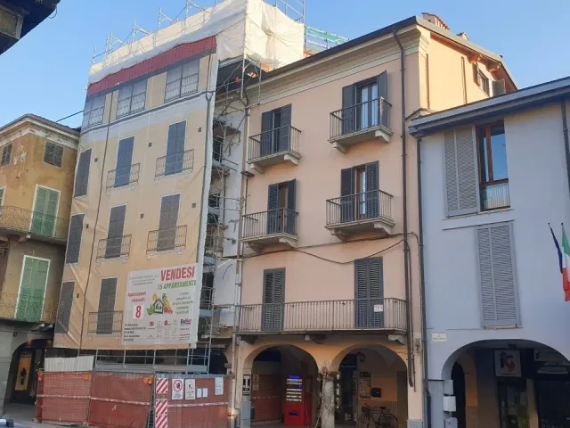 Zweizimmerwohnung in Piazza Italia, Gattinara - Foto 1