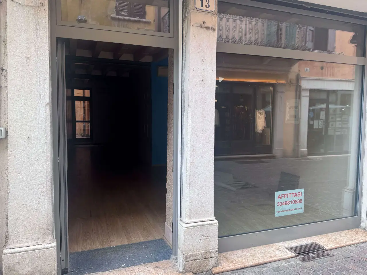 Negozio in , Mantova, {3} - Foto 2
