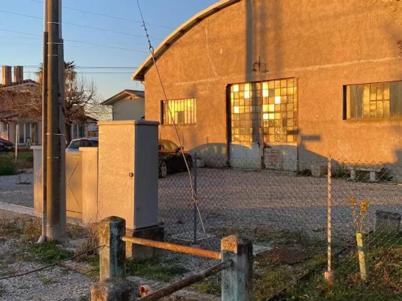 Magazzino in Via Goito, San Biagio Di Callalta, {3} - Foto 2