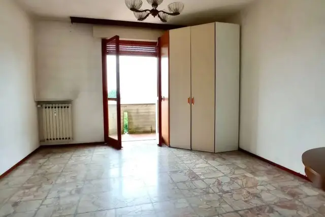 4-room flat in Via I° Maggio, Viguzzolo - Photo 1