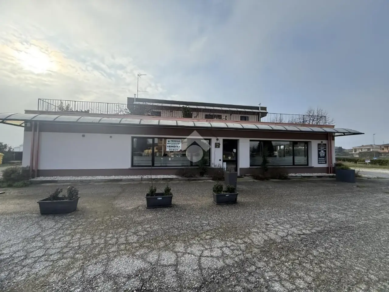 Negozio in Via Levadello 1, Castiglione Delle Stiviere, {3} - Foto 1