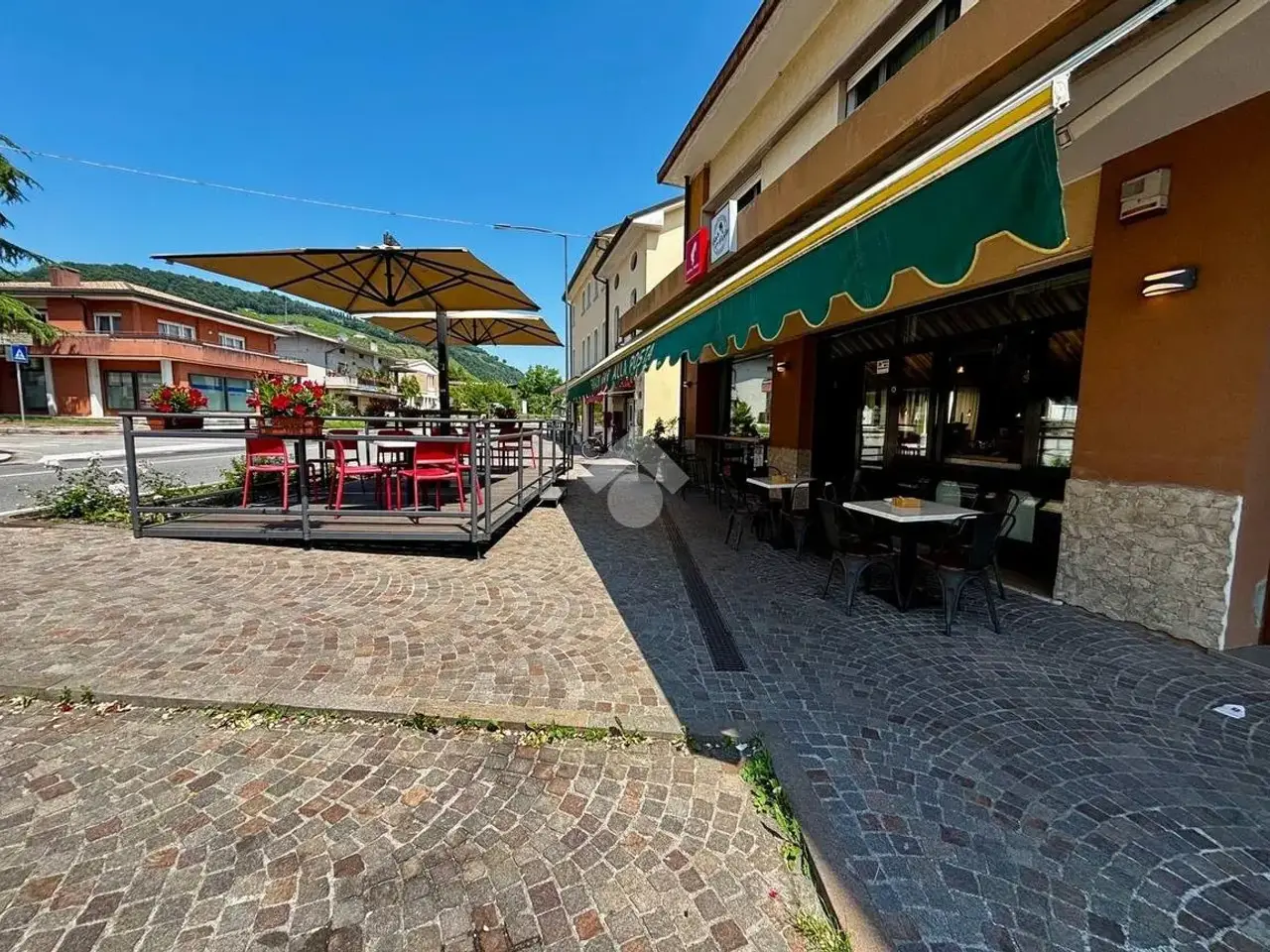 Negozio in Via Patrioti, Farra Di Soligo, {3} - Foto 1