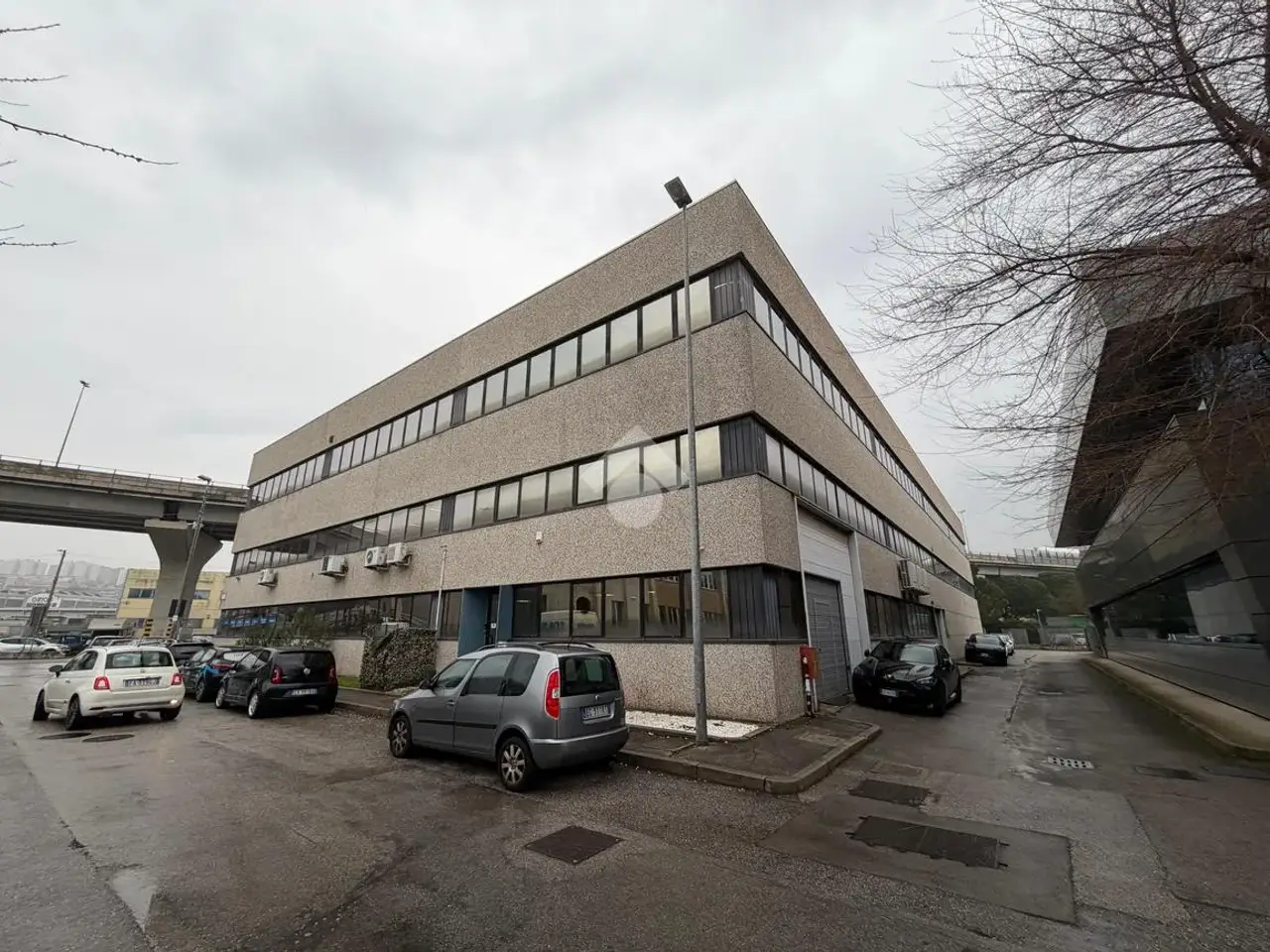 Ufficio in Via Giovanni E Sebastiano Caboto 19, Trieste, {3} - Foto 1