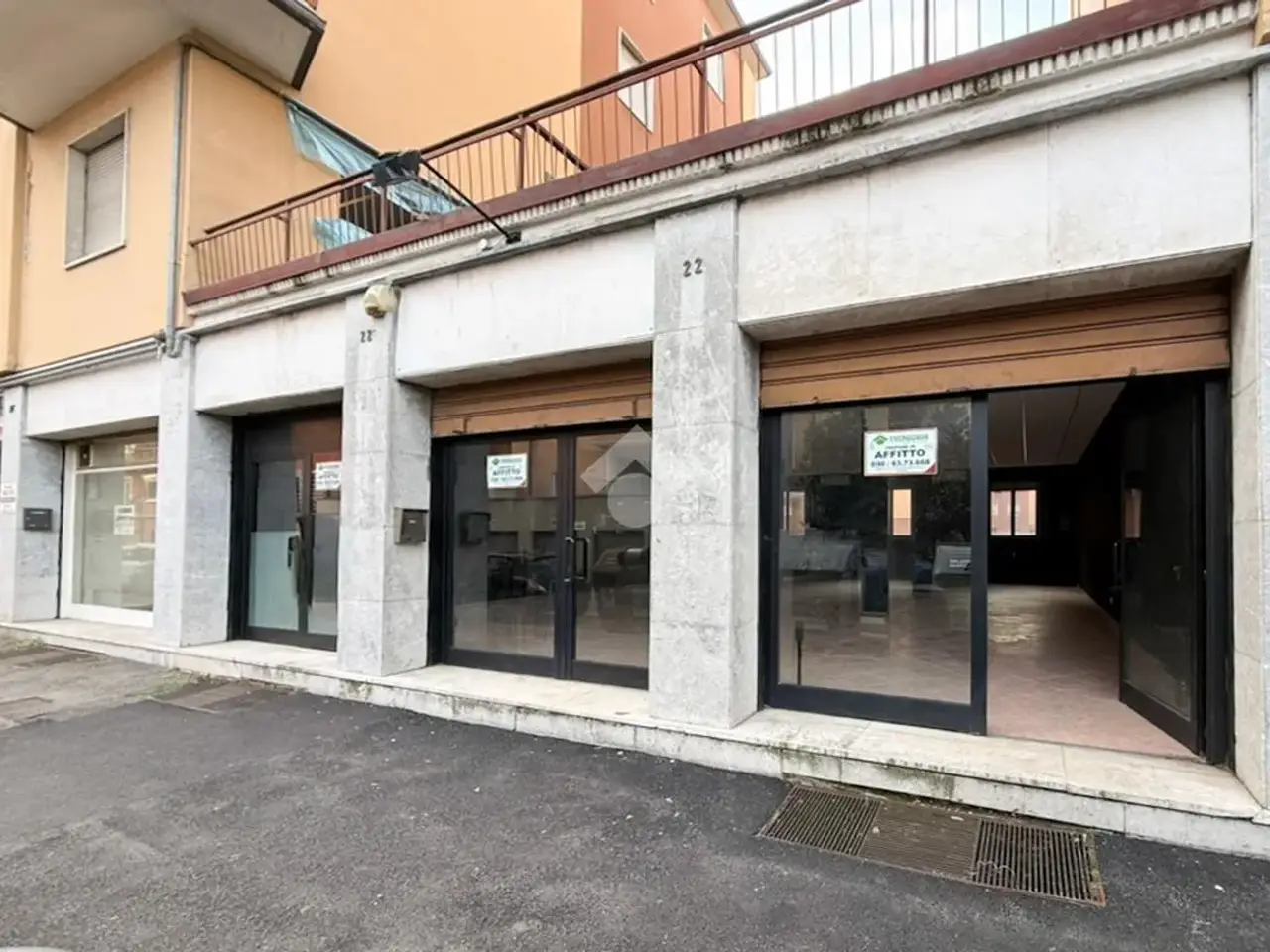 Negozio in Via Benedetto Marcello 22, Brescia, {3} - Foto 1