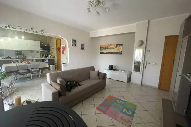 3-room flat in Via del Progresso 685, Lamezia Terme - Photo 1