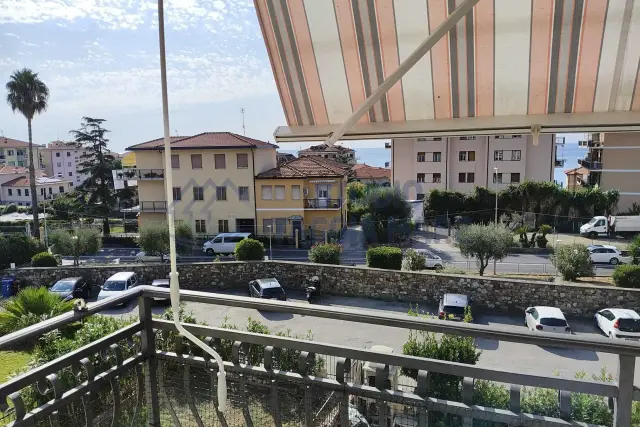 Dreizimmerwohnung in Via Aurelia 48, Riva Ligure - Foto 1