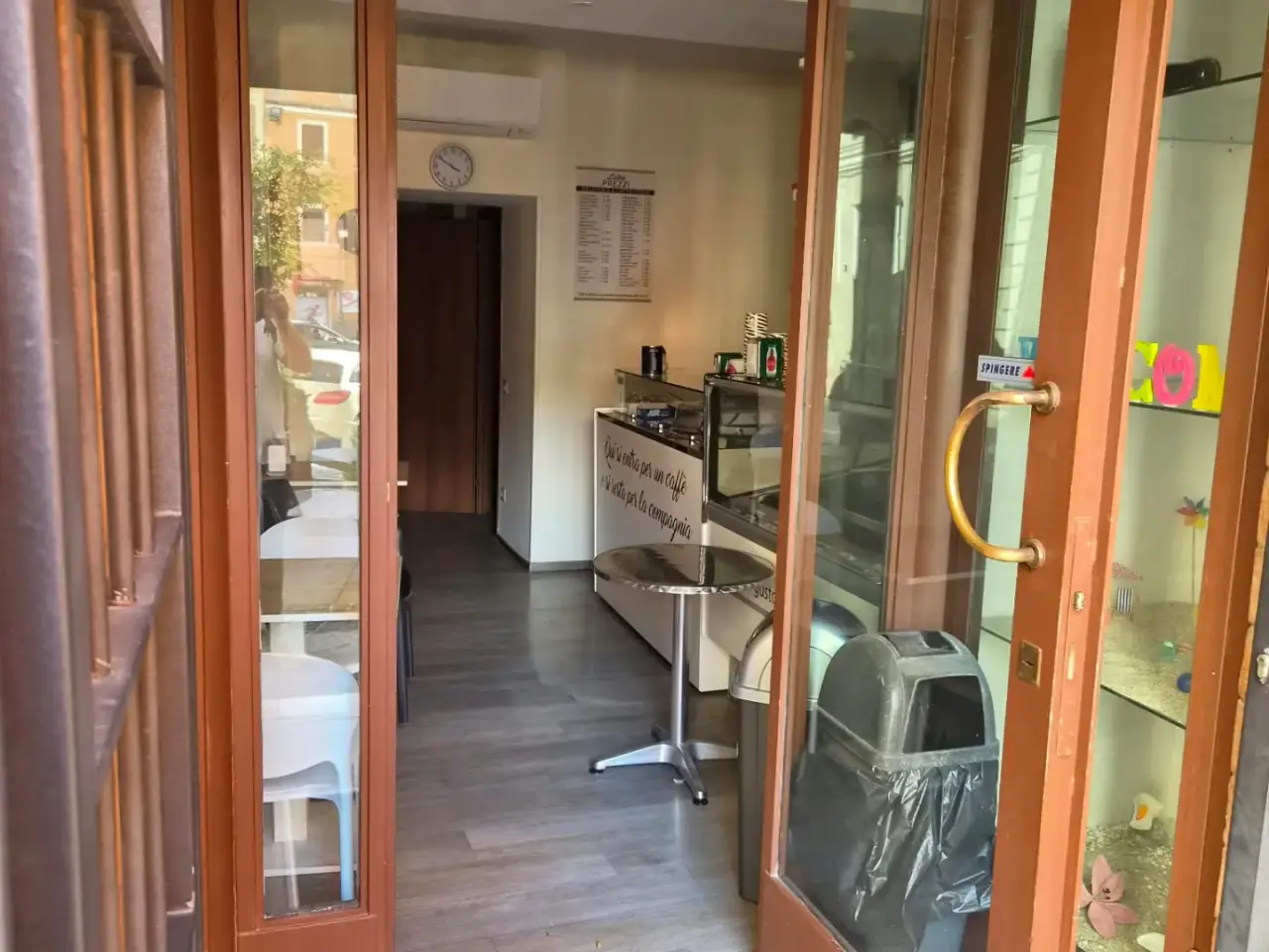 Bar - Ristorante in Piazza Mazzini, Velletri, {3} - Foto 2