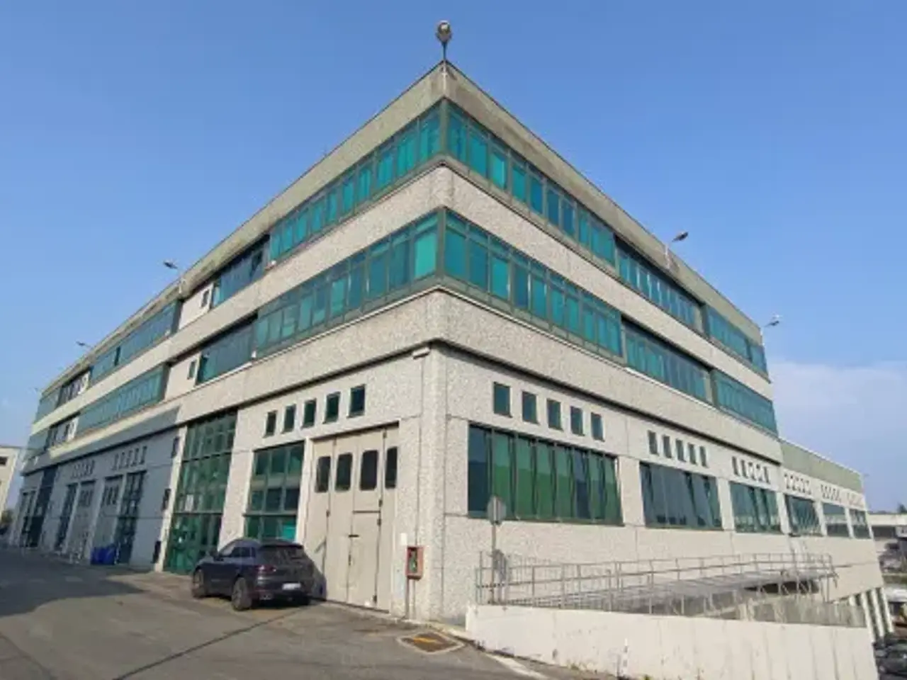 Ufficio in Via Lago dei Tartari 71, Guidonia Montecelio, {3} - Foto 1