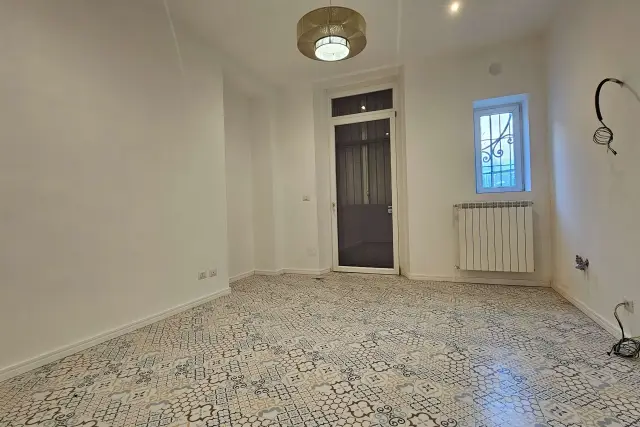 2-room flat in Via da Verazzano, Torino - Photo 1