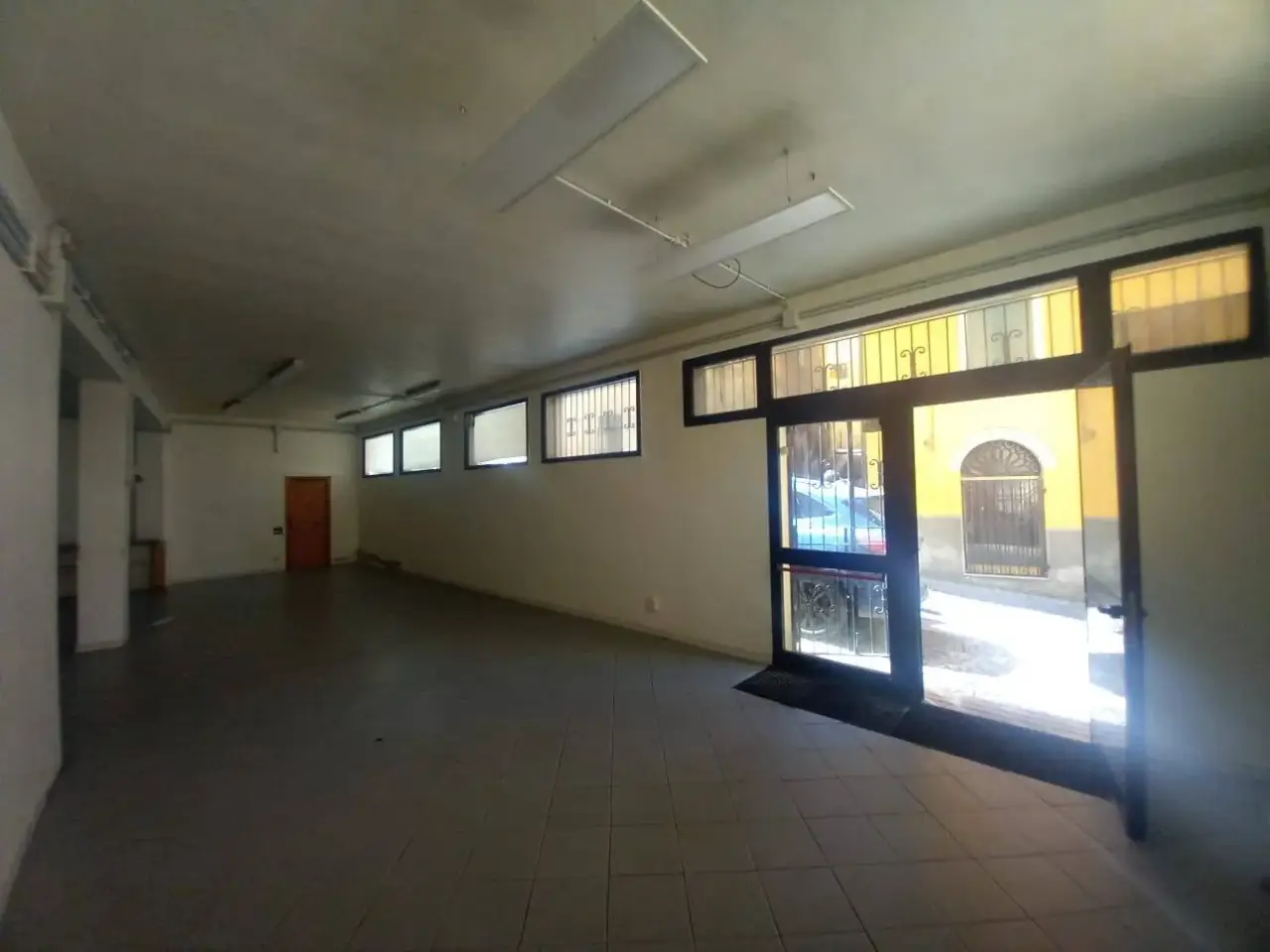 Negozio in Via Vittorio Emanuele 12, Ozieri, {3} - Foto 2