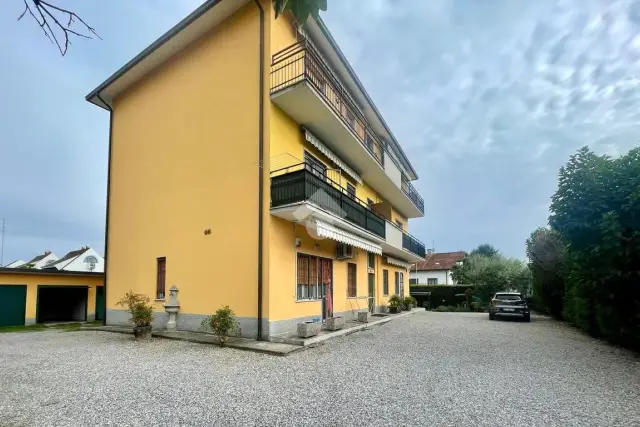 Dreizimmerwohnung in Via Treviglio 20, Calvenzano - Foto 1