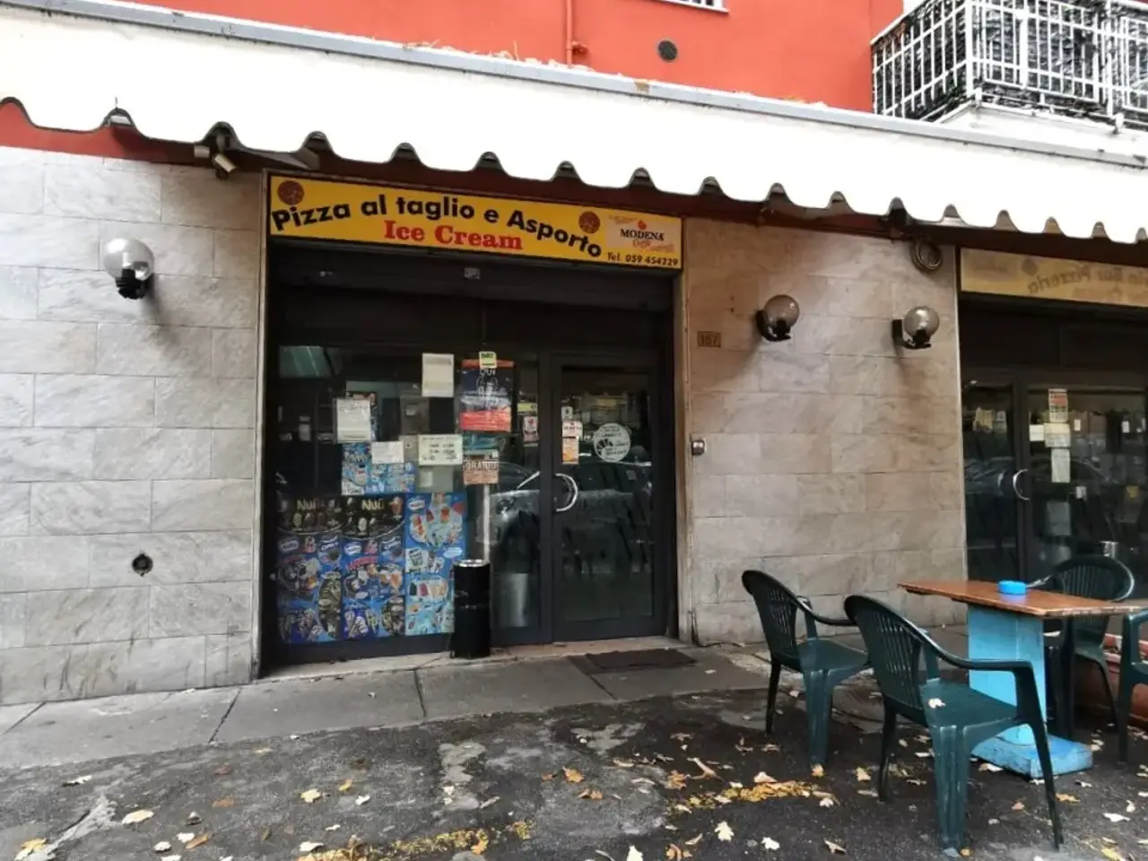 Negozio in Via Gramsci, Modena, {3} - Foto 1