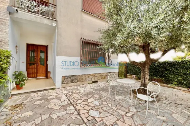 Apartament in Via Paradiso, Monsummano Terme - Photo 1