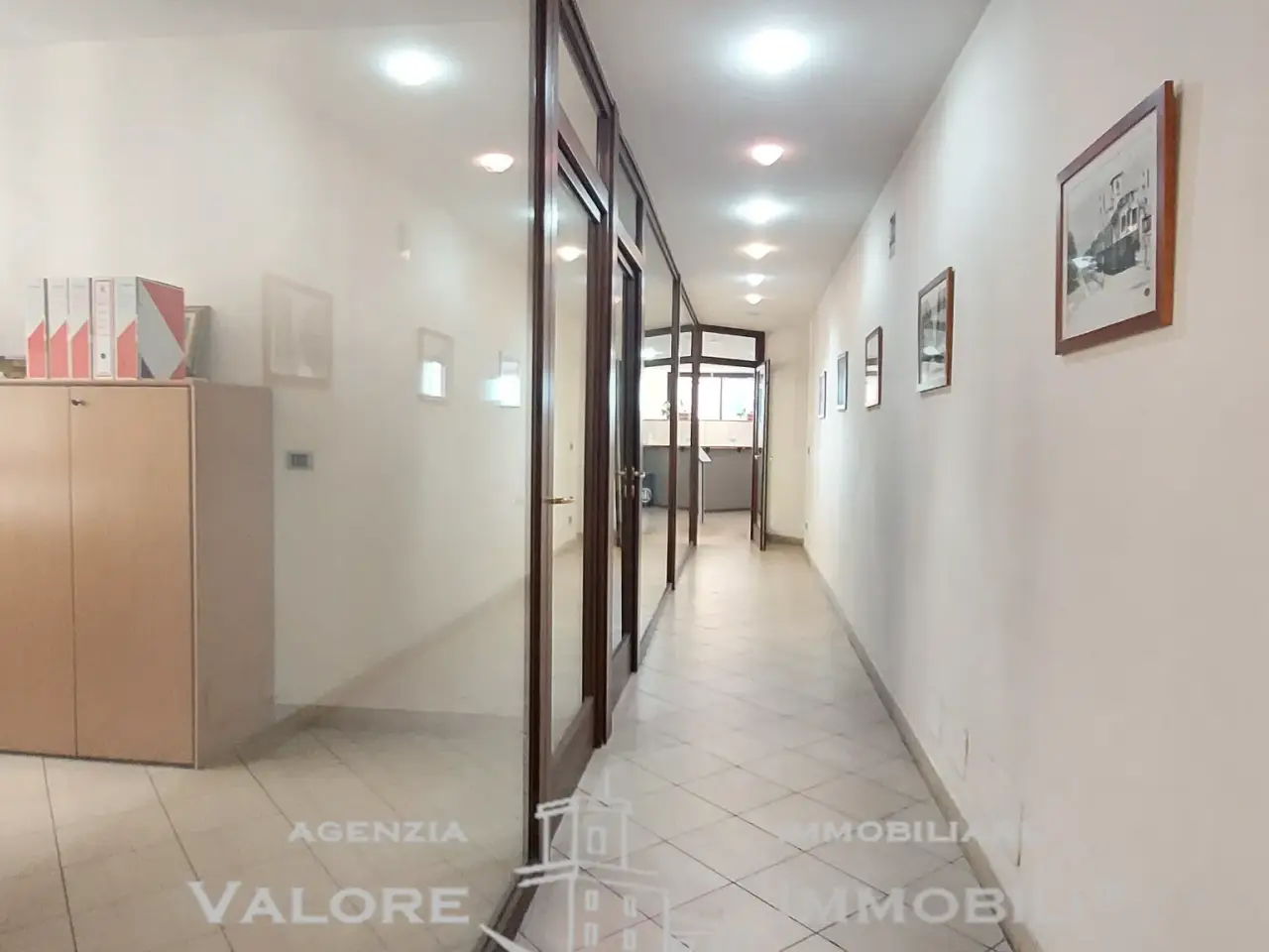 Ufficio in Via Grande 188, Livorno, {3} - Foto 1