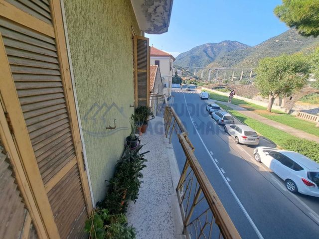 3-room flat in Via Arginatura, Taggia - Photo 1