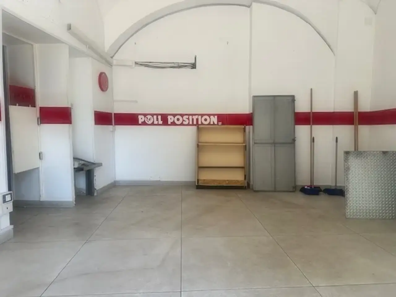 Negozio in , Aversa, {3} - Foto 2