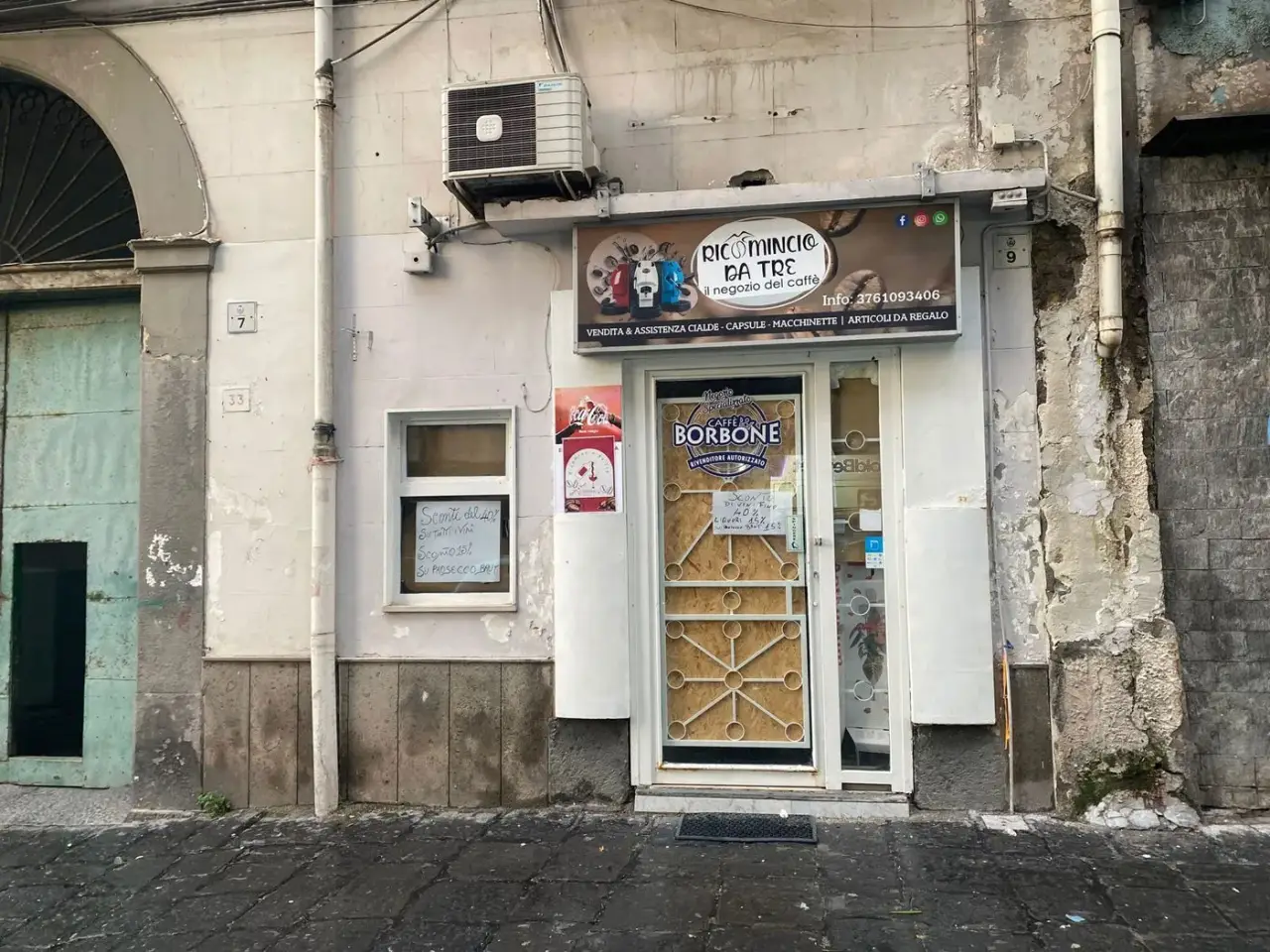 Negozio in Via Bruno Buozzi  9, San Giorgio a Cremano, {3} - Foto 1