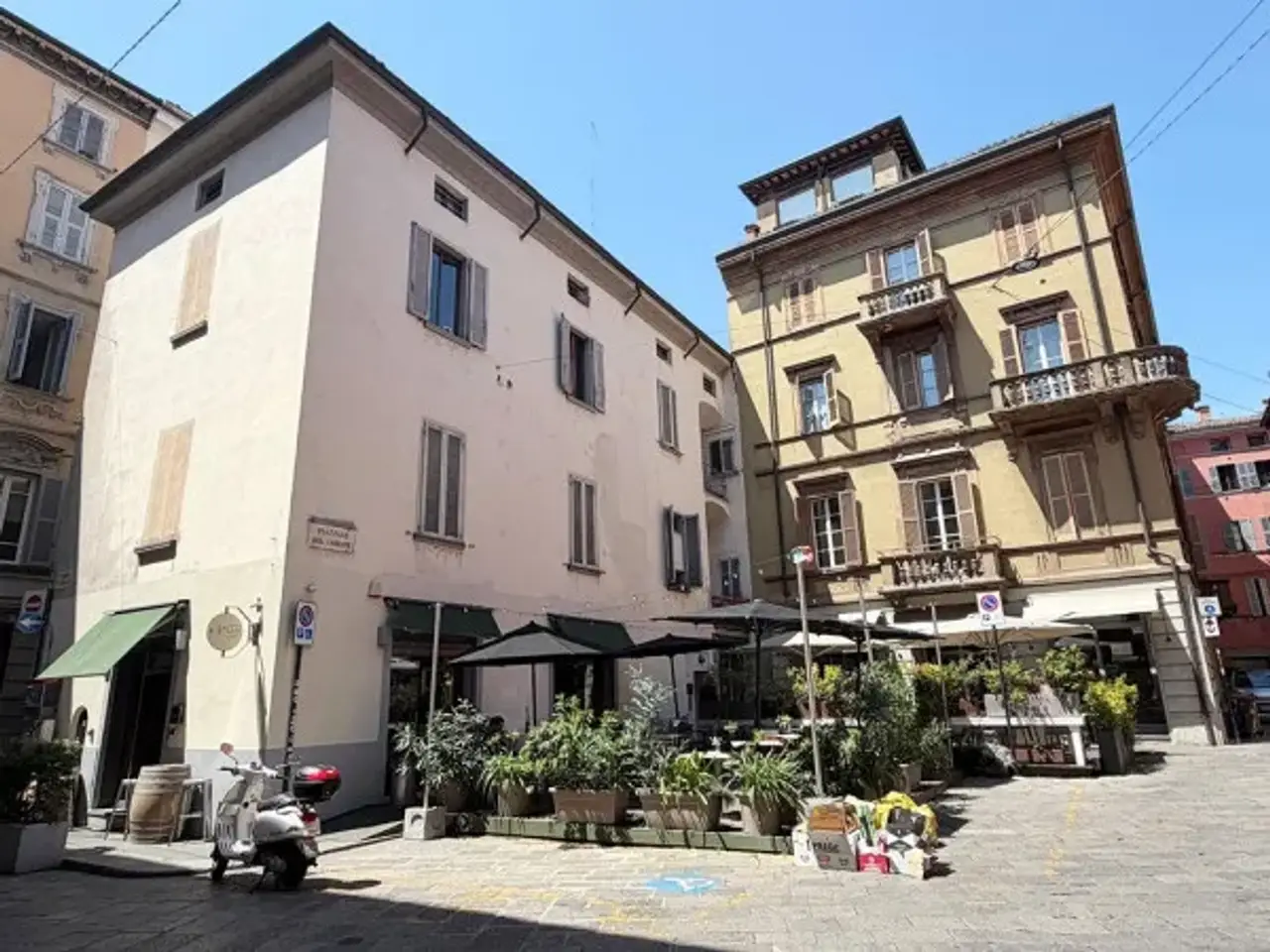Ufficio in Piazzale del Carbone, Parma, {3} - Foto 2
