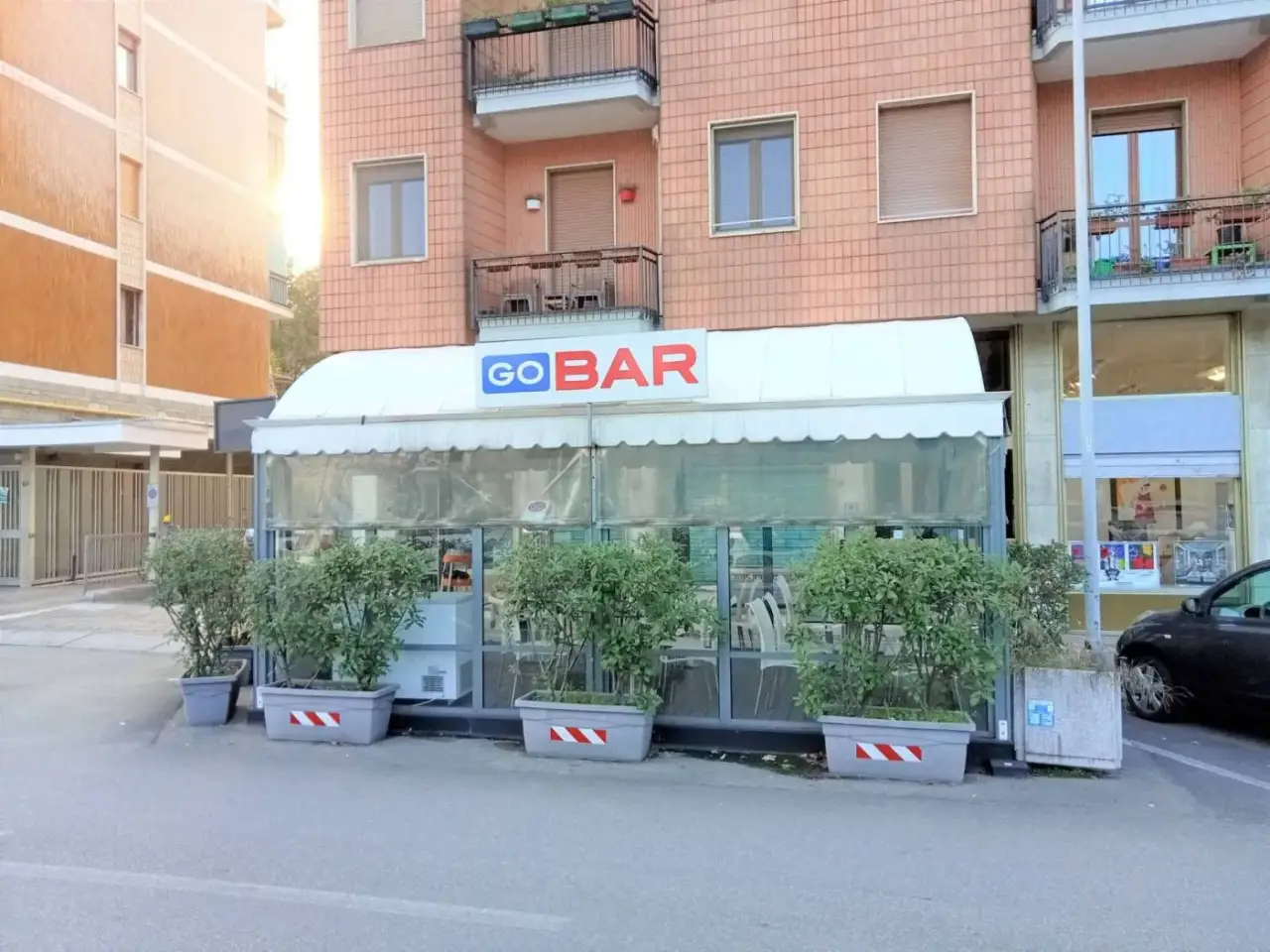 Locale commerciale in Piazza Adua 8/a Biella, Biella, {3} - Foto 1