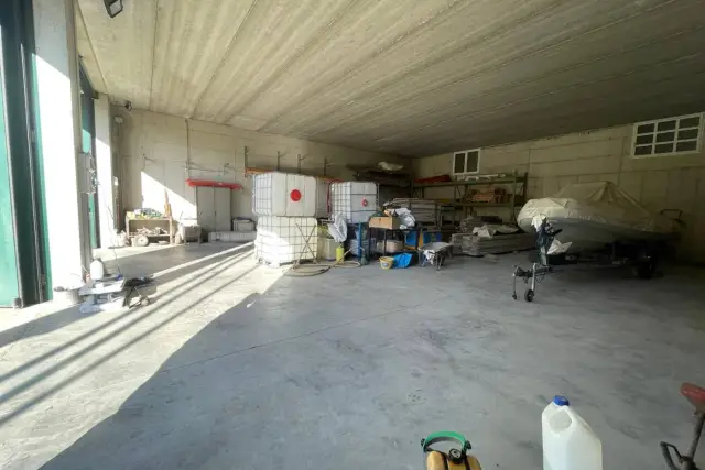 insertion image