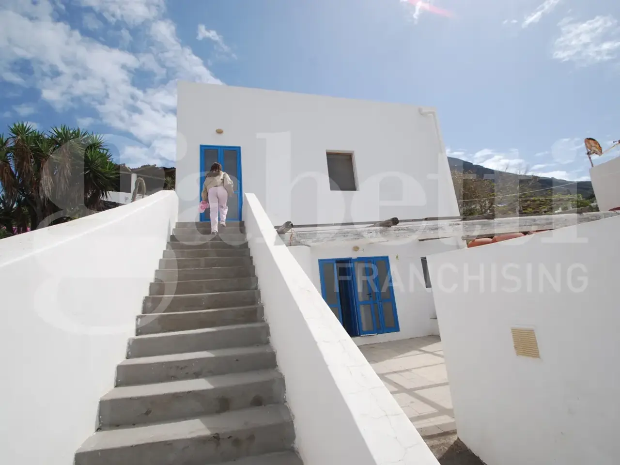 Palazzina commerciale in Via San Vincenzo - Ginostra Snc, Lipari, {3} - Foto 1