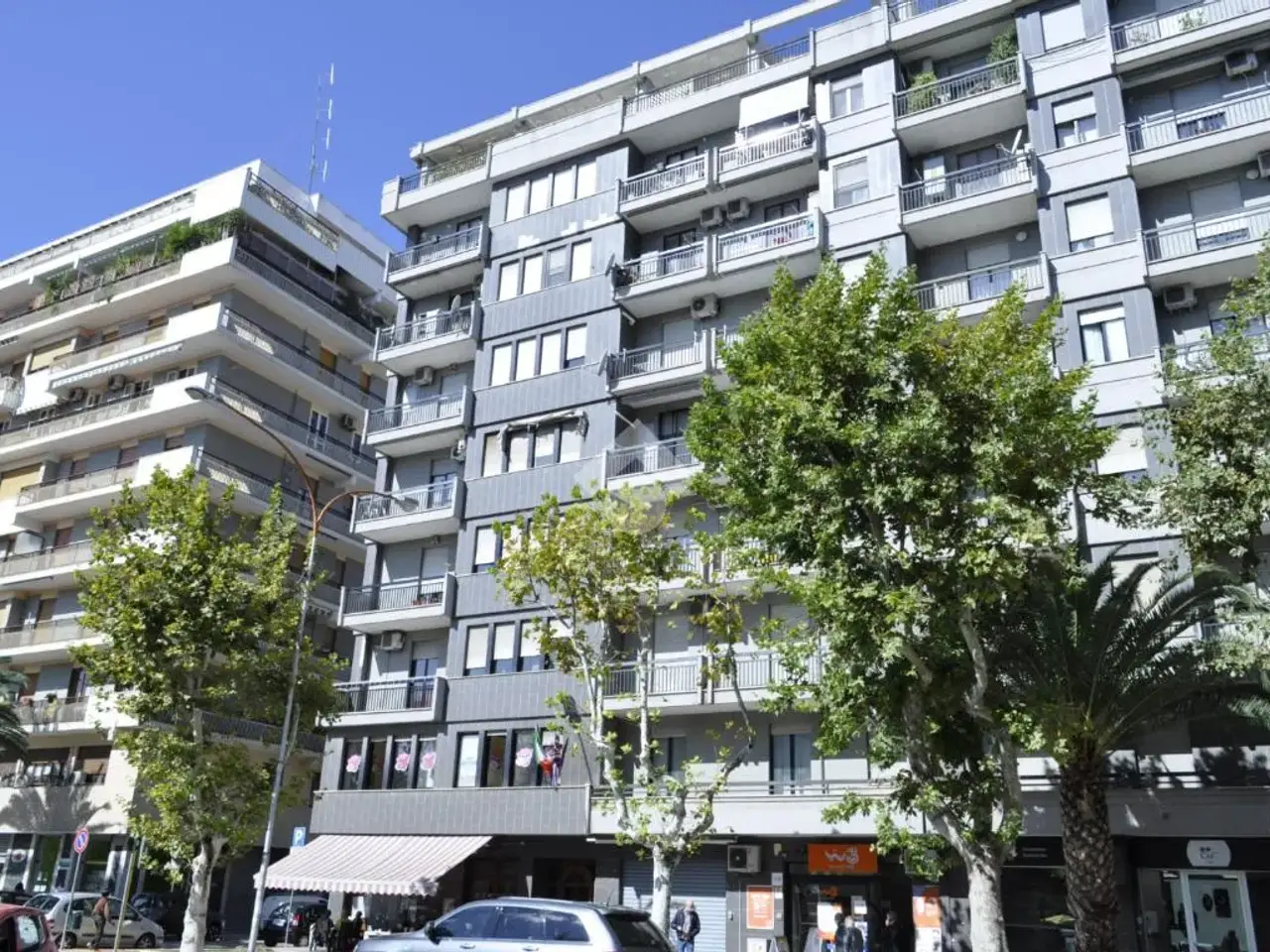 Ufficio in Corso Roma 110, Foggia, {3} - Foto 1