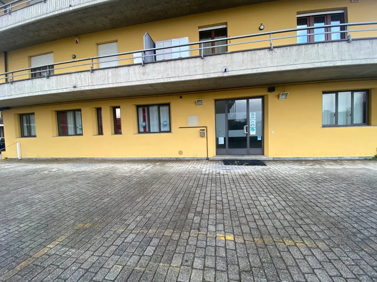 Ufficio in Via Giuseppe Mazzini 19, Villa Guardia, {3} - Foto 1