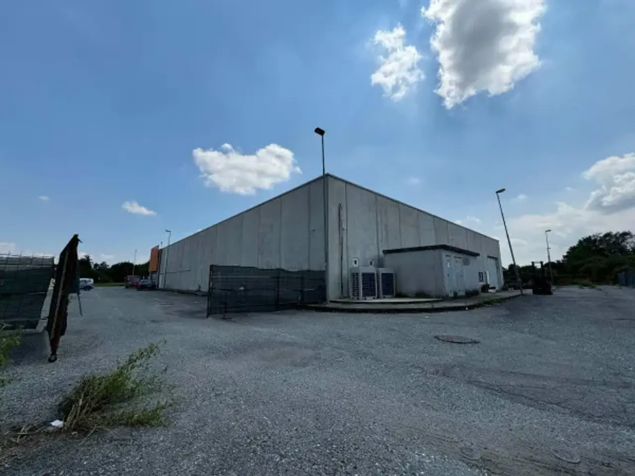 Magazzino in Via Provinciale 146, Cumiana, {3} - Foto 1