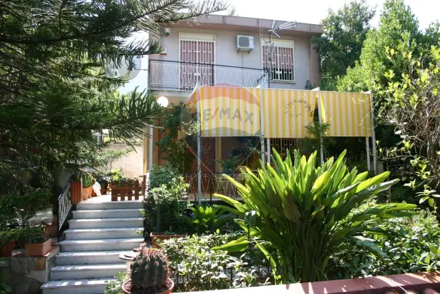 Villa in vendita, Via Francesco Cangialosi 180, Carini - Foto 1