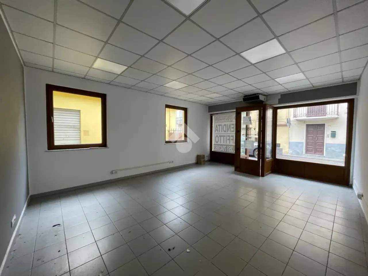 Negozio in Via Torino 141, Sant'Antonino Di Susa, {3} - Foto 2