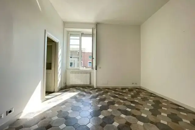 3-room flat in Corso della Repubblica, Latina - Photo 1